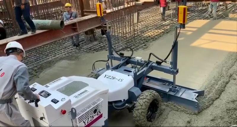 Razmatranja ljetne konstrukcije stroja za beton YZ28-4S